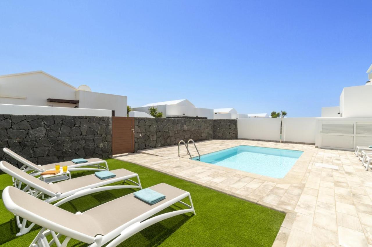 Villa Matilde By Villa Plus Playa Blanca  Exterior photo